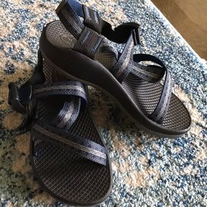 Chaco-boys size 13 little kid